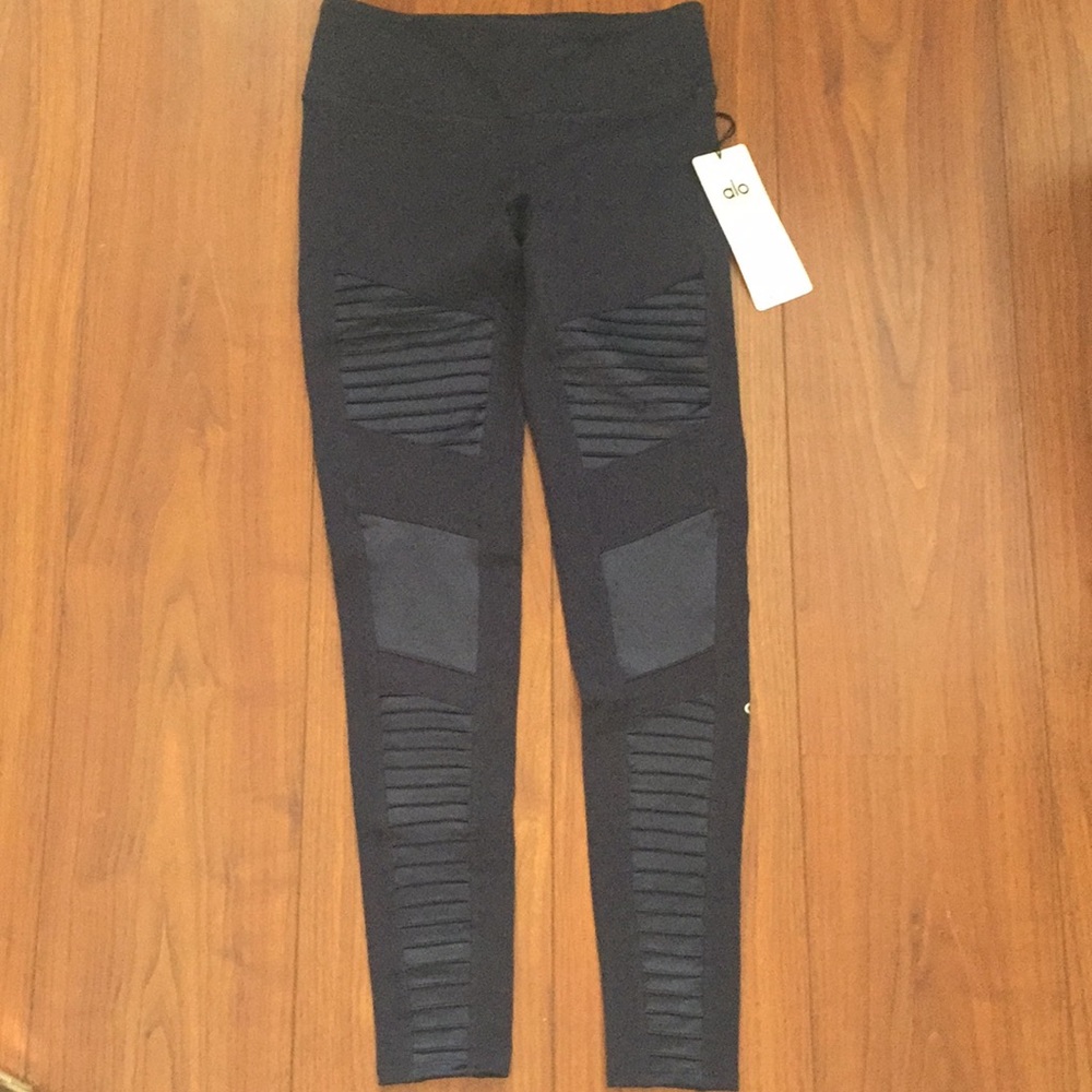 Alo Yoga moto legging navy NWT S - Picture 2 of 8